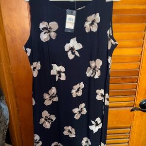 Tommy Hilfiger Women’s Sleeveless Floral Print Jersey Shift Dress. Size 12. NWT